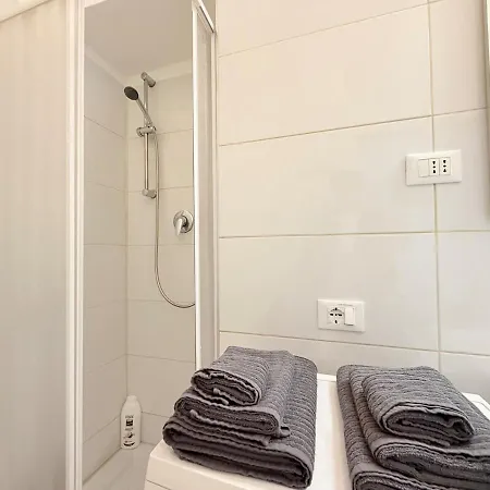Apartmán 2 Min From Porta Nuova - Modern *